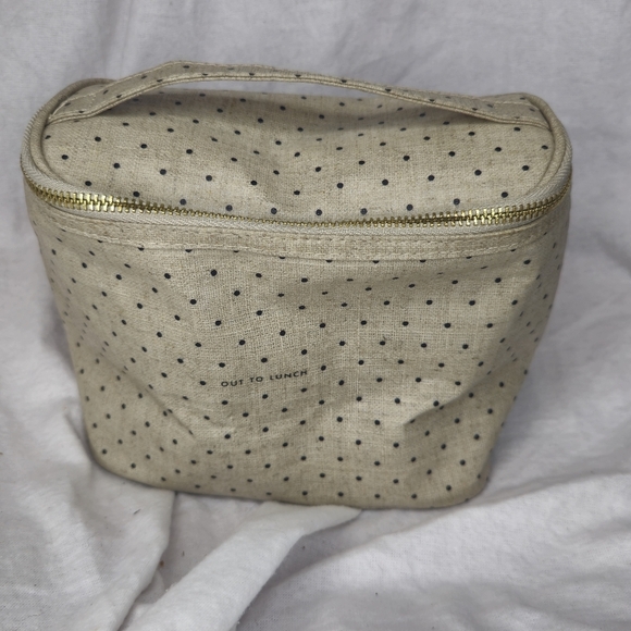 kate spade Handbags - Kate Spade New York Out to Lunch Bag Beige w/ Black Dots